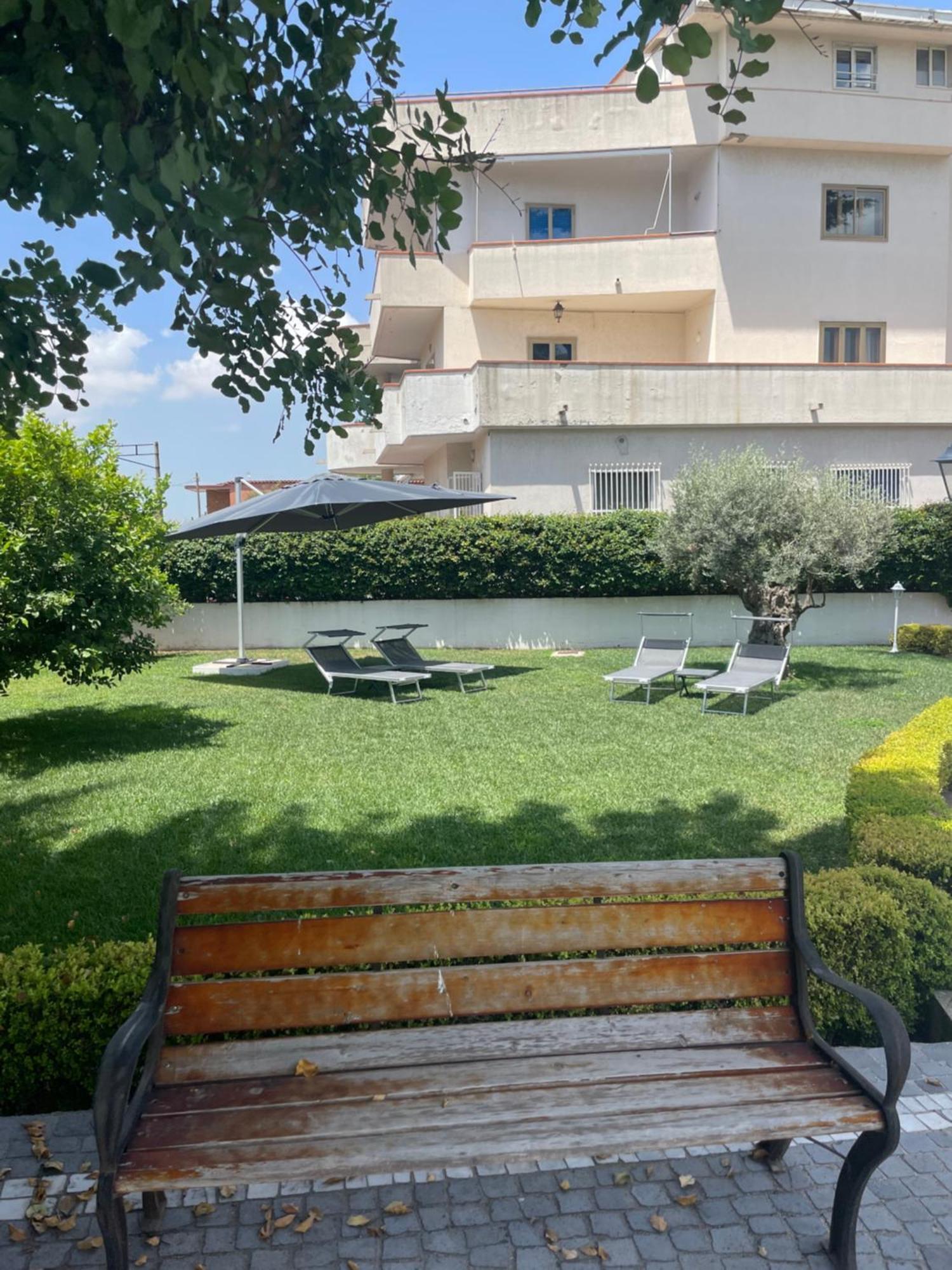 Al Tartarughino B&B Cercola Luaran gambar